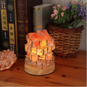🧂 PureGlow™ Himalayan Salt Lamp
✨ Creates a warm, calming glow to instantly relax your space